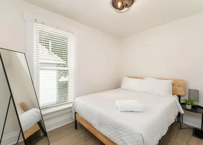 Housepitality - The Madison House - Brand New * Columbus